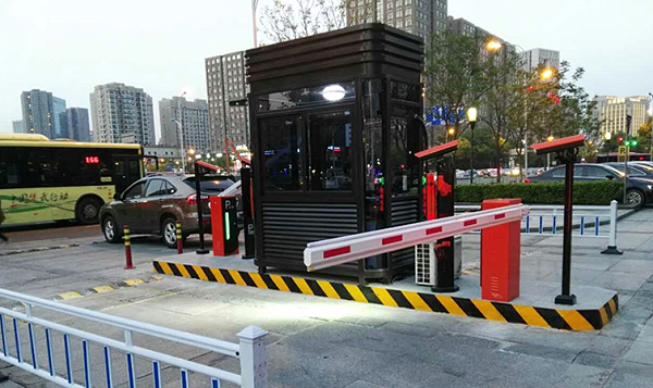 車位引導(dǎo)車輛進出安全管理方案