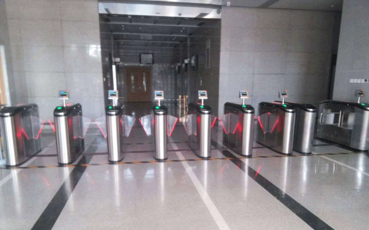 人行道閘為什么需要人臉識別