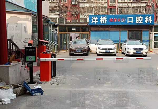 車牌識(shí)別智能道閘系統(tǒng)有什么功能？